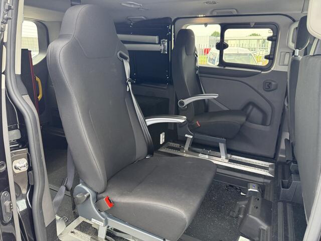 Ford TRANSIT CUSTOM 5+1 Rolstoelbus 320 2.0 TDCI L2H2 Limited Automaat (Zeer unieke Rolstoelbus met bodemverlaging en automaat!)