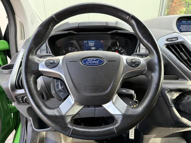 Ford TRANSIT CUSTOM 2.0 TDCI 131 PK E6 / L2H1 / 1e EIG. / 2.6 TONS TREKHAAK / AIRCO / CRUISE / NAVI / PDC