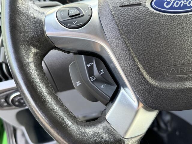 Ford TRANSIT CUSTOM 2.0 TDCI 131 PK E6 / L2H1 / 1e EIG. / 2.6 TONS TREKHAAK / AIRCO / CRUISE / NAVI / PDC