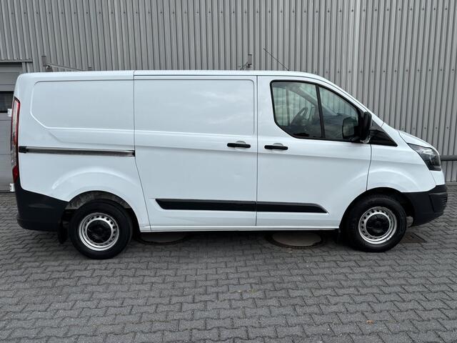 Ford TRANSIT CUSTOM 270 2.0 TDCI L1H1*HAAK*3PERS*IMPERIAAL*INRICHTING*