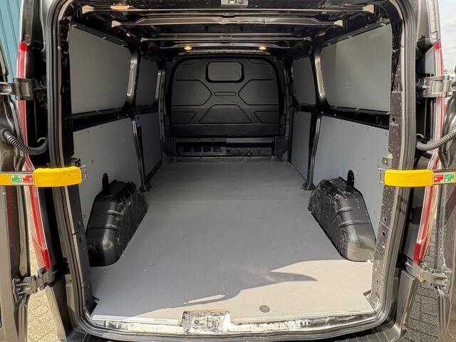 Ford TRANSIT CUSTOM 300 2.0 130Pk TDCI L2H1 Trend / Cruise / Airco / Apk t/m 20-09-2026
