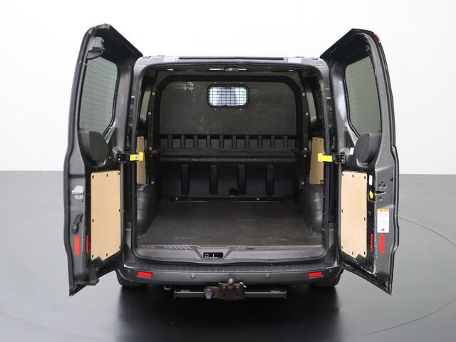 Ford TRANSIT CUSTOM 2.0TDCI 170PK Automaat Dubbele Cabine | Navigatie | Camera | Leder | 2xSchuifdeur | Trekhaak