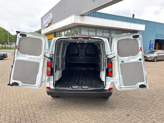 Ford TRANSIT CUSTOM 300 2.0 TDCI 136PK L2H1 AIRCO LEDER PDC-CAMERA CARPLAY