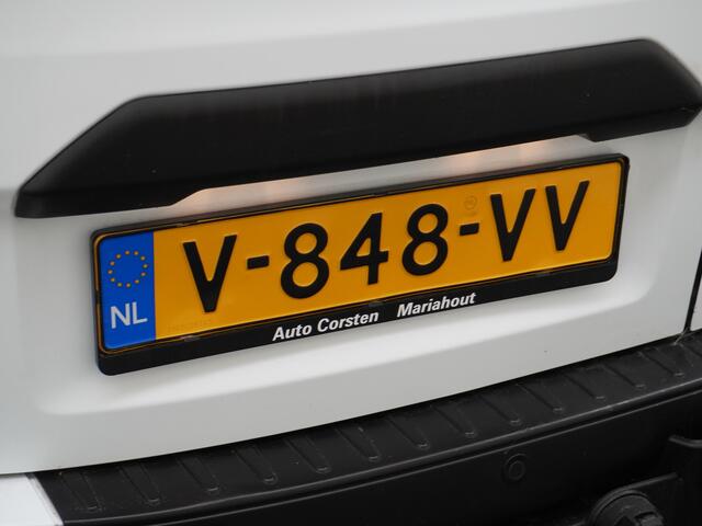 Ford TRANSIT CUSTOM 280 2.0TDCI 3-Persoons Airco Pdc-v+a Trekhaak Cruise Control Voorruitverwarming Trend Regen-Lichtsensor Betonplex Vloer Kastinrichting/Wandbetimmering Schuifdeur Euro 6 360NM Koppel 2.350Kg trekvermogen Zeer Compleet!