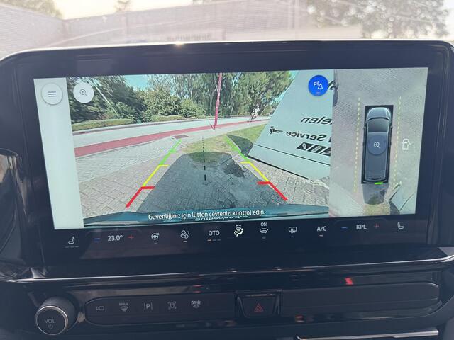 Ford TRANSIT CUSTOM Tourneo 340 2.5 PHEV L2H1 Titanium X | 233pk | Incl. BTW/BPM Rijklaar | Handsfree elektrische dubbele zijschuifdeuren | Inklapbare trekhaak | Tourneo Luxury Pack | Verwarmbaar stuurwiel