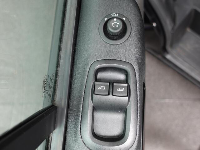 Ford TRANSIT CUSTOM 130pk Automaat L2H1 Limited Dubbele Cabine 2x Schuifdeur Raptor Edition Navigatie Airco Cruise control Trekhaak parkeersensoren