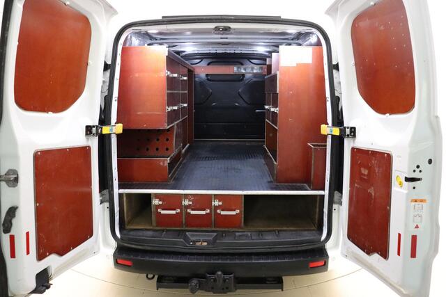 Ford TRANSIT CUSTOM 280 2.0 TDCI L1H1 Trend | Navigatie | Trekhaak | Achteruitrijcamera | 3-Zits | Laadruimte afwerking | Airco