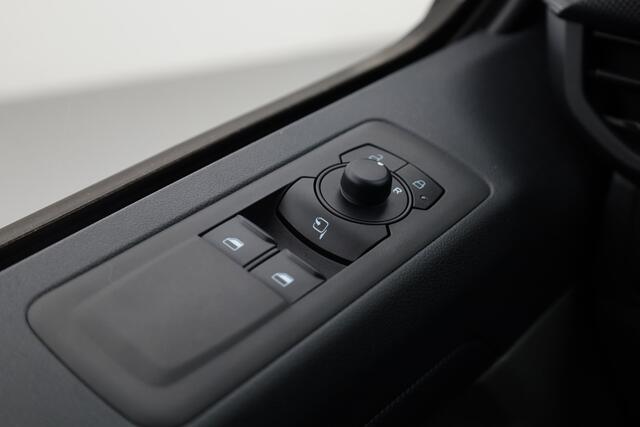 Ford TRANSIT CUSTOM 2.0 TDCI L2H1 RAPTOR | Dubb.Cab. | Automaat | Camera | Cruise | Navi | Side Bars | LM velgen | NIEUW MODEL!!