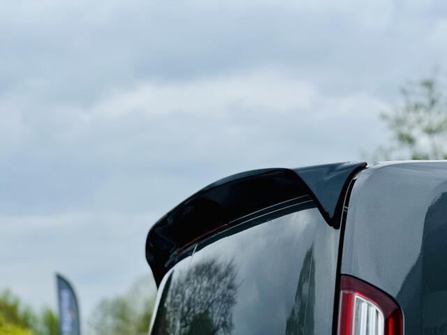 Ford TRANSIT CUSTOM 300 2.0 TDCI 170pk | Automaat | L2 | Dubbel Cabine 6 zits | Limited | Navigatie | Stoelverwarming | Ex btw