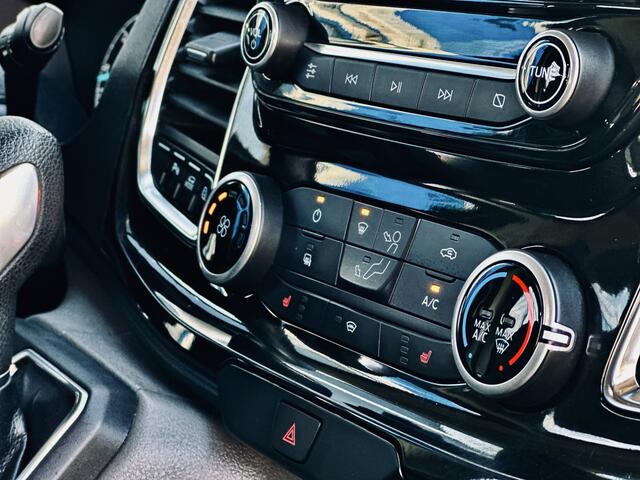 Ford TRANSIT CUSTOM 300 2.0 TDCI 170pk | Automaat | L2 | Dubbel Cabine 6 zits | Limited | Navigatie | Stoelverwarming | Ex btw