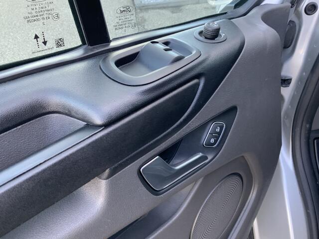 Ford TRANSIT CUSTOM 300 2.0 TDCI L1H1 Limited Airco Cruise Camera 3 Zits Euro 6