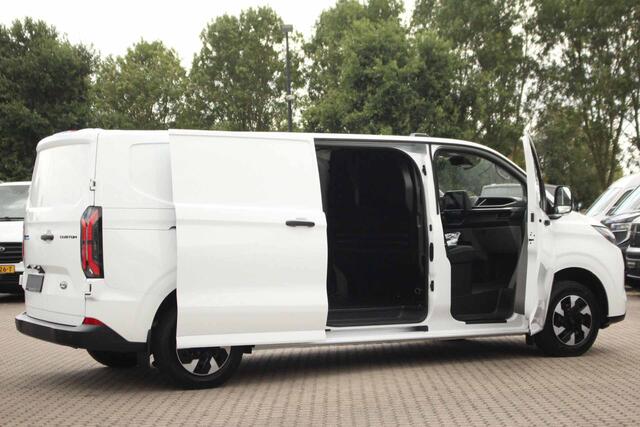 Ford TRANSIT CUSTOM E-Transit 340 L2H1 136PK Trend 65 kWh Airco | Cruise | Apple CP-Android | Camera