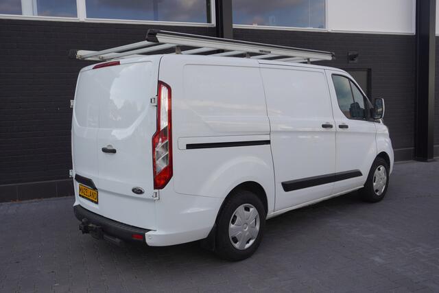 Ford TRANSIT CUSTOM 2.0 TDCI EURO 6 - Airco - Cruise - PDC - Trekhaak - ¤ 13.900,- Excl.