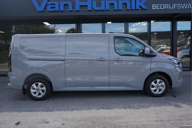 Ford TRANSIT CUSTOM 300L 150PK Limited BPM VRIJ!! Navi, Cam, Adap. Cruise, 16" LM, Trekhaak!! NR. A52*