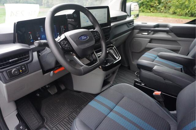 Ford TRANSIT CUSTOM 320S 170PK DC Sport AUT BPM VRIJ!! Navi, ACC, Trekhaak, 360° Cam, 17" LM, 2x Schuifdeur!! NR. A296