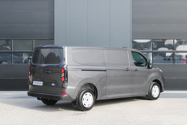 Ford TRANSIT CUSTOM 320 2.0 TDCI L2H1 Trend 136pk - 2x Schuifdeur - Carplay - Android - Camera - Trekhaak - Stoelverwarming - 70l tank - Rijklaar