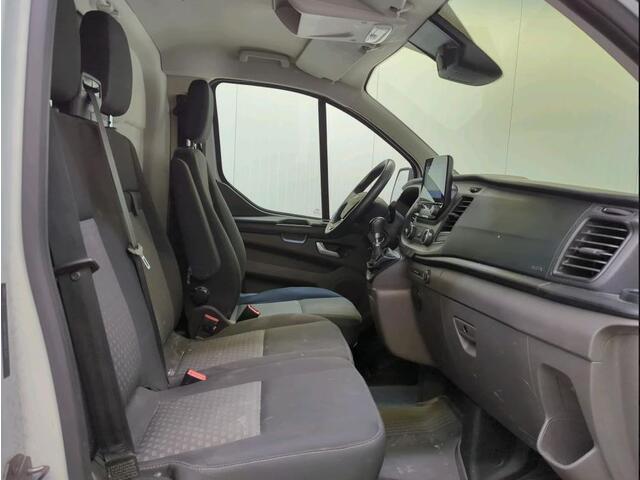Ford TRANSIT CUSTOM 340 2.0 TDCI 131PK H2 Trend 3Pers./ *ideaal voor Camper*/ Navigatie / Pdc./ Airco / Driver assist / Stoelverwarming