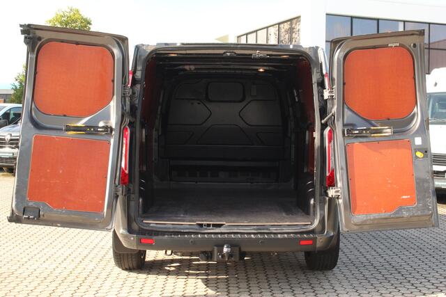 Ford TRANSIT CUSTOM 320 2.0TDCI 130pk L2H1 Trend | Automaat | Trekhaak | Carplay/Android | Lease 450,- p/m