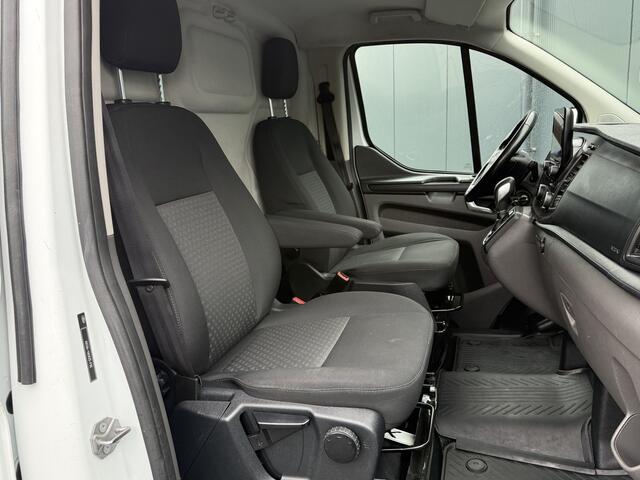 Ford TRANSIT CUSTOM 2.0 TDCI 130 PK AUTOMAAT / L2H1 / TREND / TREKHAAK / CRUISE / CAMERA / NAVI / LED