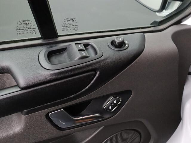 Ford TRANSIT CUSTOM 2.0TDCI Imperiaal | Trekhaak | Touchscreen Multimedia | Camera | Airco | Cruise