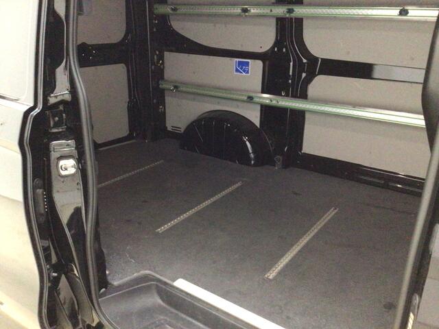 Ford TRANSIT CUSTOM 320 2.0 136 pk TDCI L1H1 Trend Fab.Gar. tot 09-2028 Adaptive Cruise Control, Navigatie, Camera, PDC V+A