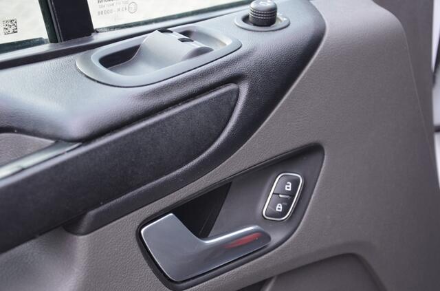 Ford TRANSIT CUSTOM 300 2.0 TDCI L1H1 Trend Automaat