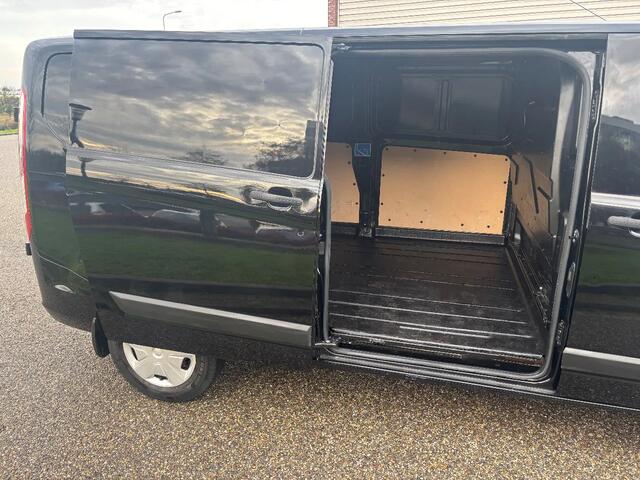 Ford TRANSIT CUSTOM 320 2.0TDCI L2H1 Airco Navi Cruisecontrol Trekhaak