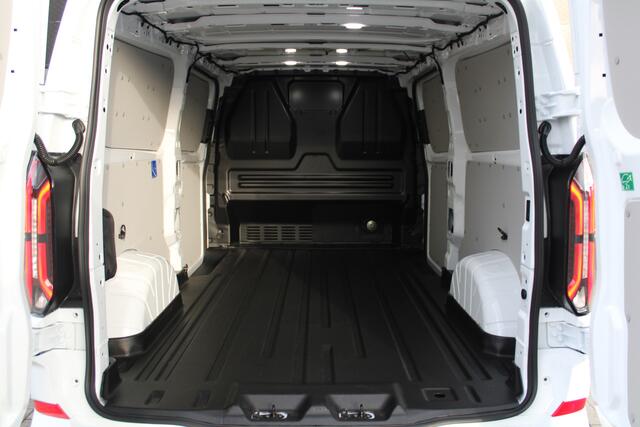Ford TRANSIT CUSTOM E-Transit 340 L2H1 Limited 65 kWh 218pk - 2x Schuif - LED - 360 Camera - B&O - ACC - Navi - Stoel/Stuurverwarming - Rijklaar