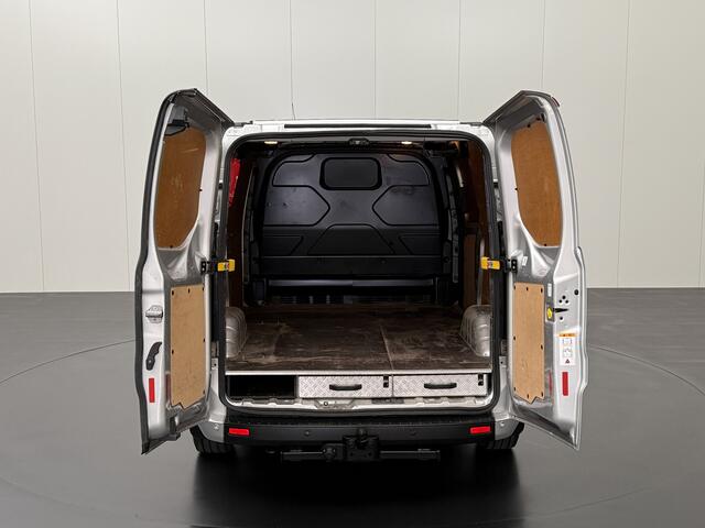 Ford TRANSIT CUSTOM 2.0TDCI Business | Dakdraagsysteem | Trekhaak 2500 Kg | Airco | Cruise | 3-Persoons | Betimmering