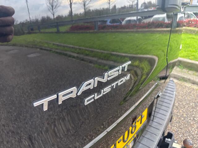 Ford TRANSIT CUSTOM 300 2.0TDCI L2H1 Dubbelcabine Automaat Airco Navi Trekhaak 170PK