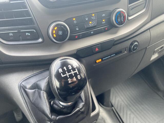 Ford TRANSIT CUSTOM 300 2.0 TDCI L2H1 Trend 105 pk | Trekhaak | Stoelverwarming | Achteruit rijcamera |