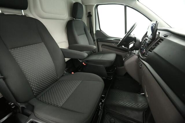 Ford TRANSIT CUSTOM 300 2.0 TDCI L1H1 | Automaat | Airco | Cruise | Carplay | Trekh. | Schuifdeur L+R | Parkeersens. | Stoelverw.