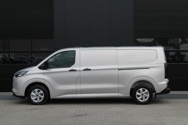 Ford TRANSIT CUSTOM 320 2.5 PHEV L2H1 Trend 232pk - 5 jaar GARANTIE - 2x Schuifdeur - Adaptive Cruise - Blind Spot - Navigatie - Camera - Verwarmd Stuur - Rijklaar