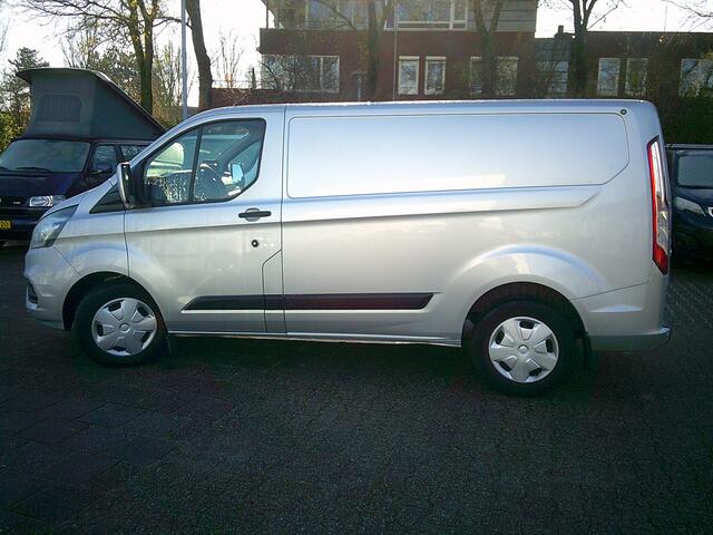 Ford TRANSIT CUSTOM 300 2.0 TDCI L1H1 Trend VOORZIEN VAN AUTOMAAT !! NIEUWSTAAT !!!