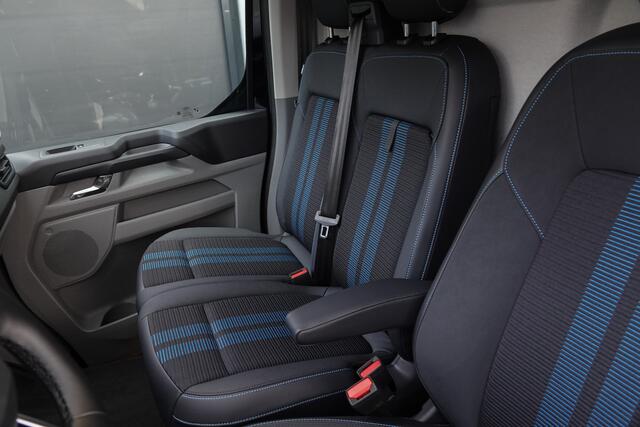 Ford TRANSIT CUSTOM L1H1 170Pk Aut. | Sport | 2xSchuifdeur | Achteruitrijcamera | 19'' | Agate Black
