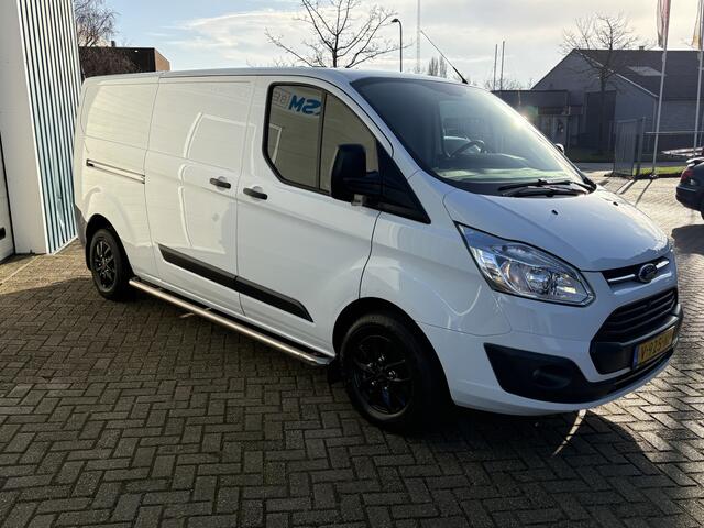 Ford TRANSIT CUSTOM 290 2.0 105Pk TDCI L2H1 Ambiente / Cruise / Airco / Trekhaak / Apk t/m 18-11-2026
