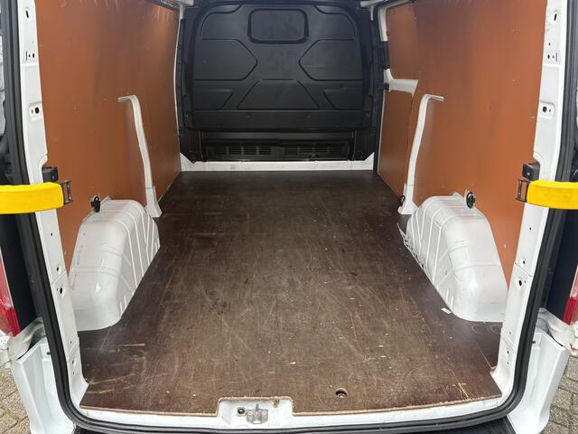 Ford TRANSIT CUSTOM 300 2.0 131Pk TDCI L2H1 Trend / Cruise / Airco / Navi / Trekhaak /