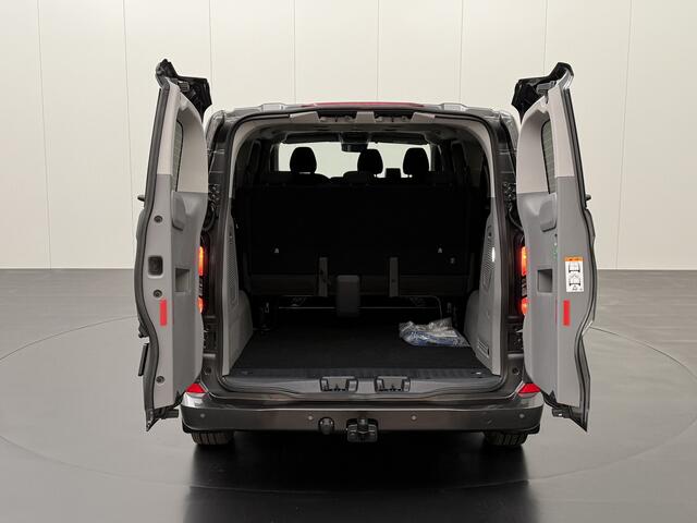 Ford TRANSIT CUSTOM 2.5 PHEV Automaat Lang Limited Kombi | 9-Persoons | 2xSchuifdeur | ¤ 49.750,-- incl BPM en excl BTW | Navigatie | Camera | Airco | Privacy Glass | Trekhaak