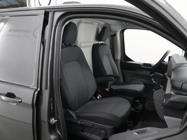 Ford TRANSIT CUSTOM 320 | 2.0 TDCI | L2H1 | Limited | LM Velgen | 2-zits | Trekhaak | Navigatie | Apple Carplay / Android Auto | Comfort Stoelen | DAB+ | Stoelverwarming | Voorruitverwarming