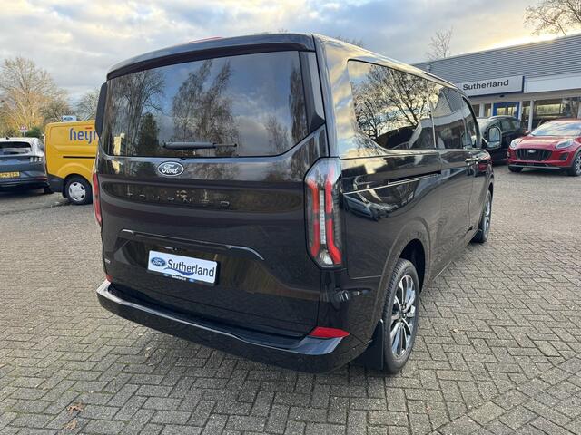 Ford TRANSIT CUSTOM Tourneo 340 2.5 PHEV L2H1 Titanium X 233pk | Incl. BTW/BPM Rijklaar | Handsfree elektrische dubbele zijschuifdeuren | Inklapbare trekhaak | Tourneo Luxury Pack | Verwarmbaar stuurwiel