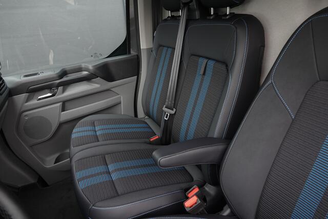 Ford TRANSIT CUSTOM L1H1 170Pk Aut. | Sport | 2xSchuifdeur | Achteruitrijcamera | 19'' | Magnetic Grey