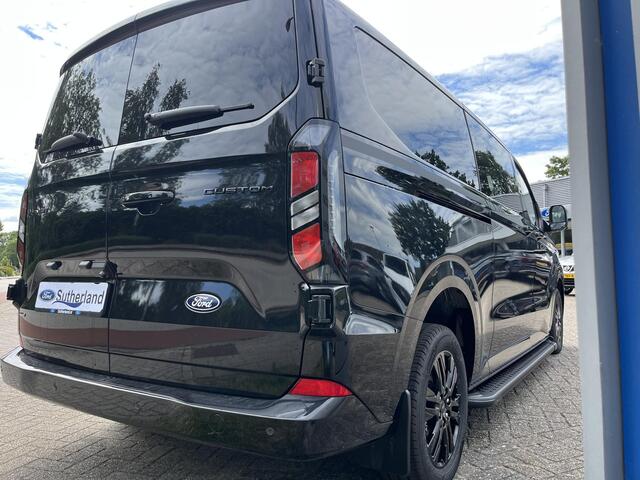 Ford TRANSIT CUSTOM 320 2.5 PHEV L2H1 Black Platinum DC Prijs is excl. BTW incl. BPM | SCI | 233pk | Netto bijtelling 2025 vanaf 461,- per maand! | Driver Assistance Pack Ultimate | Dubbele Zijschuifdeuren