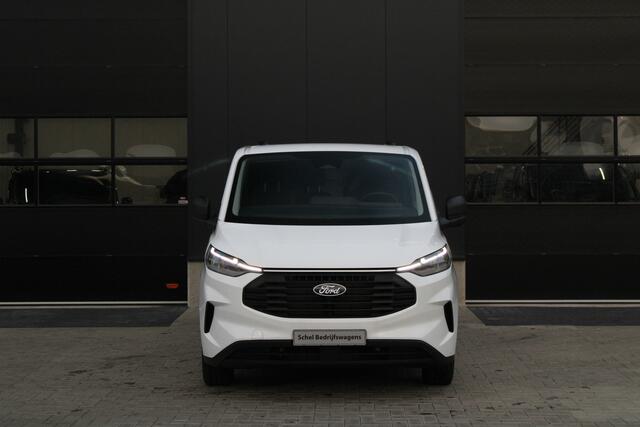 Ford TRANSIT CUSTOM 320 2.0 TDCI L2H1 Trend 136pk - ACC - Trekhaak - Blind Spot - Camera - LED - Navigatie - Rijklaar