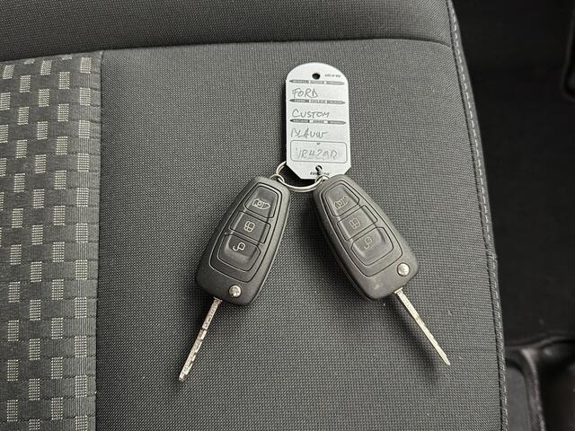 Ford TRANSIT CUSTOM 2.0TDCI 130PK Raptor Sport | Airco | Cruise | Trekhaak | 3-Persoons | Camera