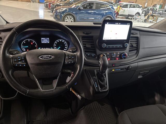 Ford TRANSIT CUSTOM 340 2.0 TDCI Euro6 Automaat 131PK H2 Trend 3Pers. *ideaal voor Camper* Navigatie / Pdc./ Airco / Safety&Comfort pack / Driver assist / Stoelverwarming / Distributie vv.bij 36.126 KM / / Apk 11-2026