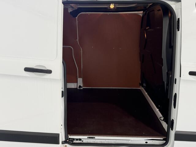 Ford TRANSIT CUSTOM 300 2.0 TDCI L2H1 Trend 130 PK / Camera / Apple carplay / Trekhaak