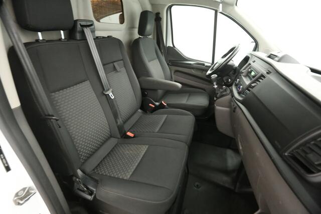 Ford TRANSIT CUSTOM 300 2.0 TDCI L2H1 | Airco | Cruise | 3-Zits | LED | Parkeersensoren