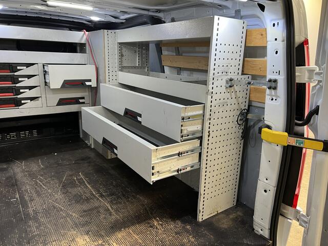 Ford TRANSIT CUSTOM 280 2.0 TDCI L1H1 Trend | Navigatie/Android/Apple Carplay | Trekhaak | PDC Voor en Achter |