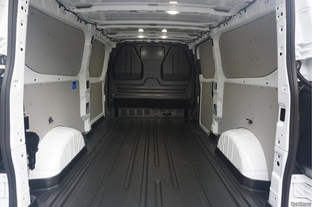 Ford TRANSIT CUSTOM 340L 2.5 PHEV Hybride 233PK Trend PRIJS INCL. BPM !! 13" Navi, Adap. Cruise, Camera!! NR. HYB004