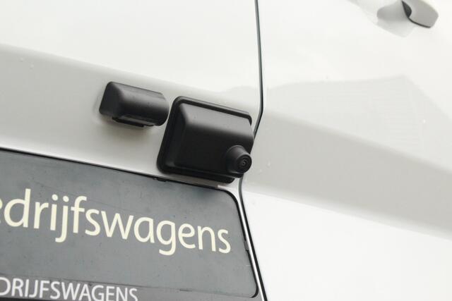 Ford TRANSIT CUSTOM E-Transit 340 L2H1 Limited 71 kWh 218pk Automaat | Trekgewicht 2300kg | LED | Carplay | Keyless | Camera | Cruise | Stoel+Stuurvwer. | Lease 717,- p/m